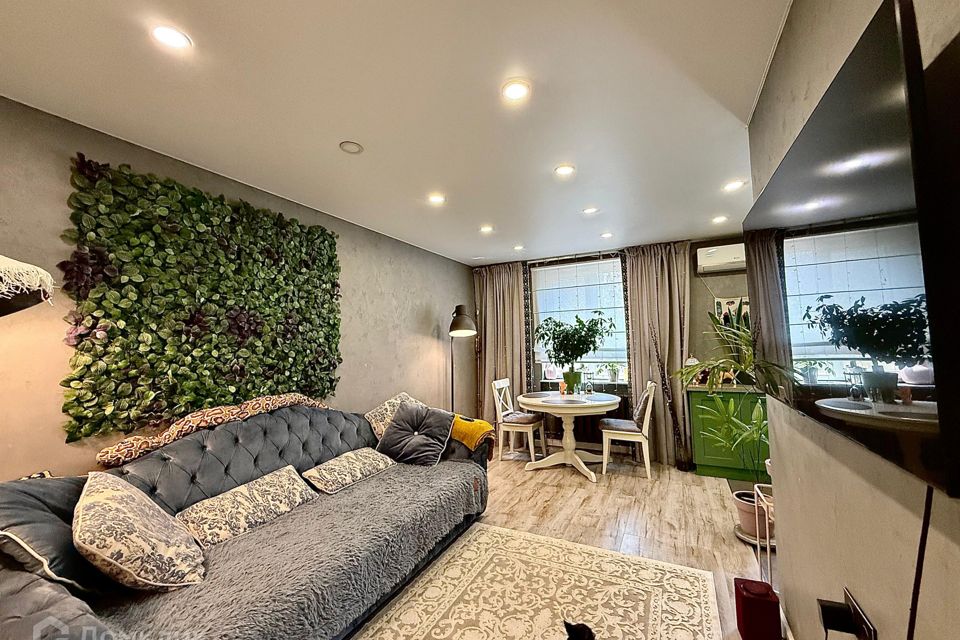 Продаётся 3-комнатная квартира, 72 м²