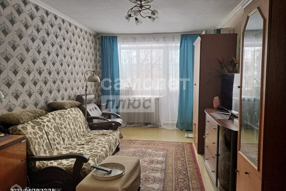 Продаётся 3-комнатная квартира, 57 м²