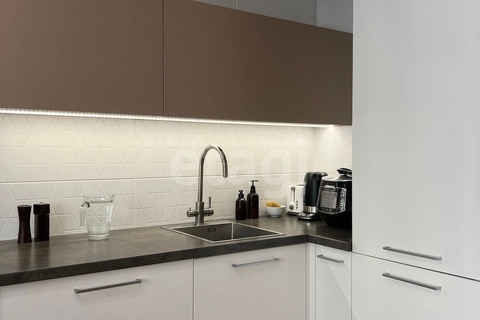 Продаётся 1-комнатная квартира, 38 м²