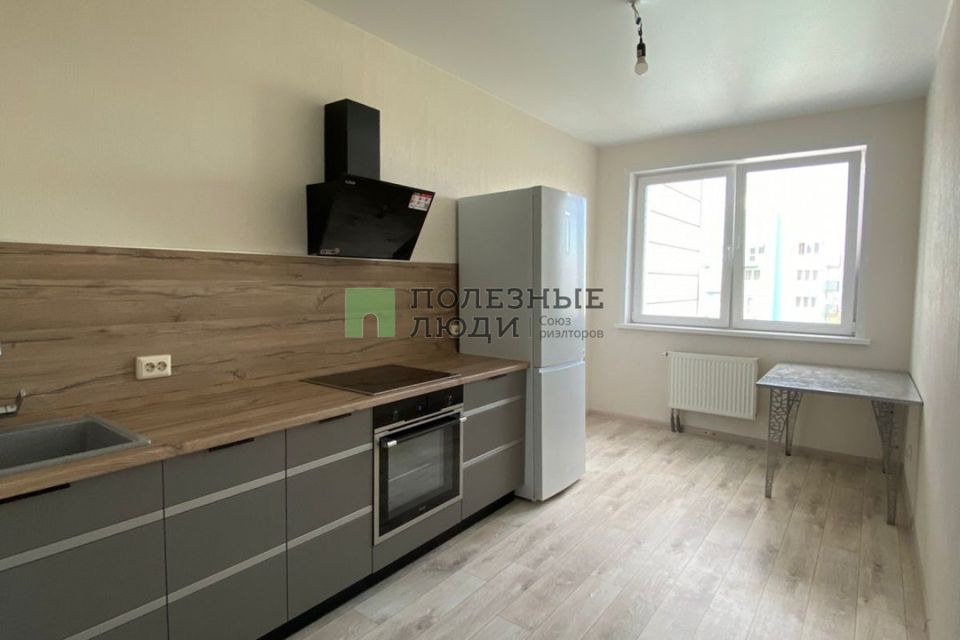 Продаётся 3-комнатная квартира, 75.7 м²