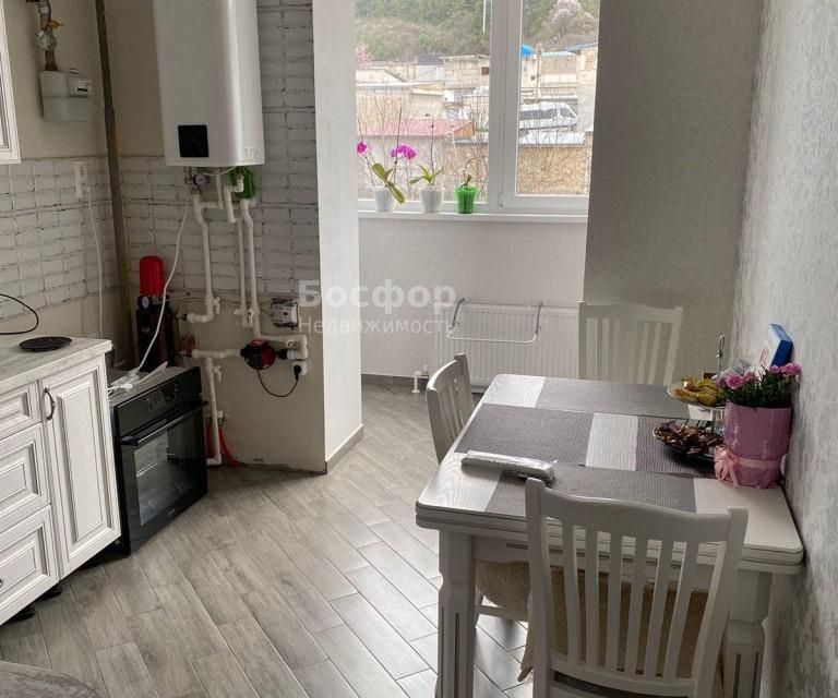 Продаётся 2-комнатная квартира, 62.6 м²