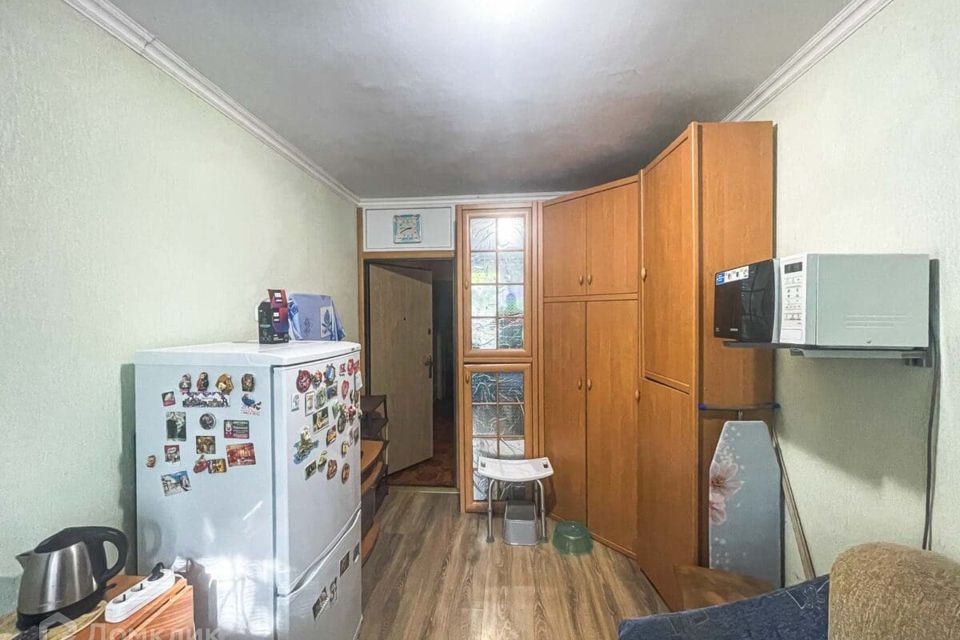 Продаётся комната в 2-комн. квартире, 11 м²