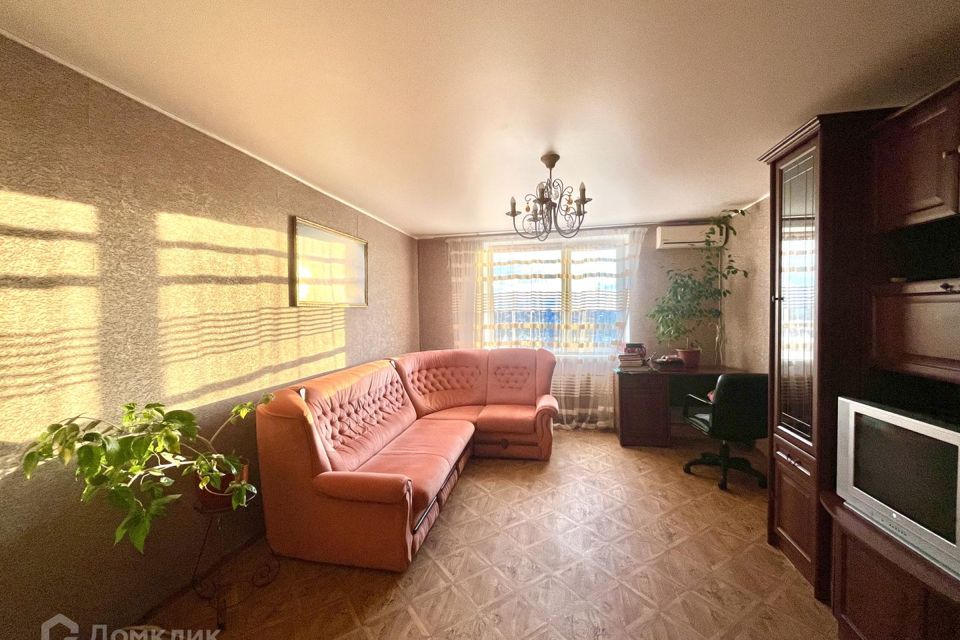 Продаётся 2-комнатная квартира, 55 м²