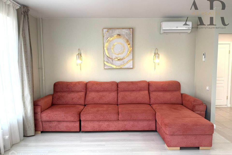 Продаётся 3-комнатная квартира, 70.2 м²