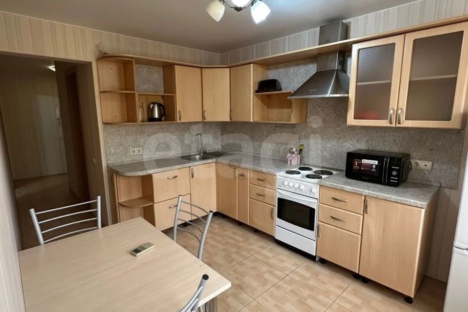 Сдаётся 1-комнатная квартира, 40 м²