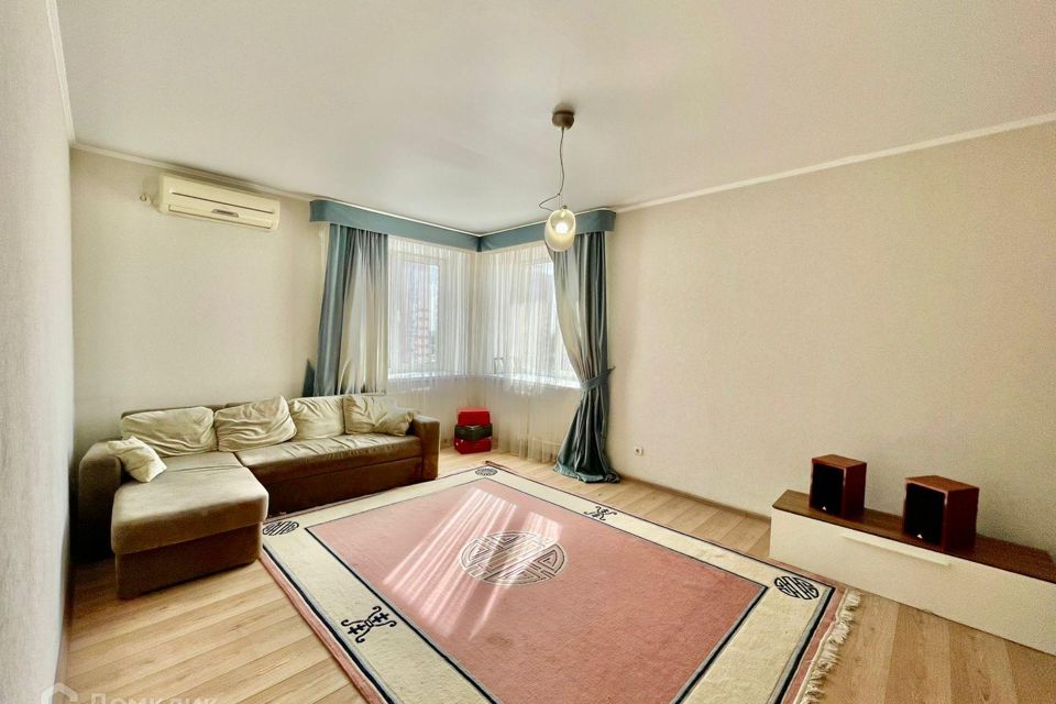 Продаётся 3-комнатная квартира, 86.3 м²