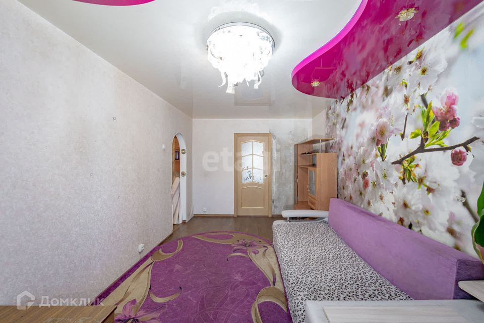 Продаётся 3-комнатная квартира, 63.6 м²