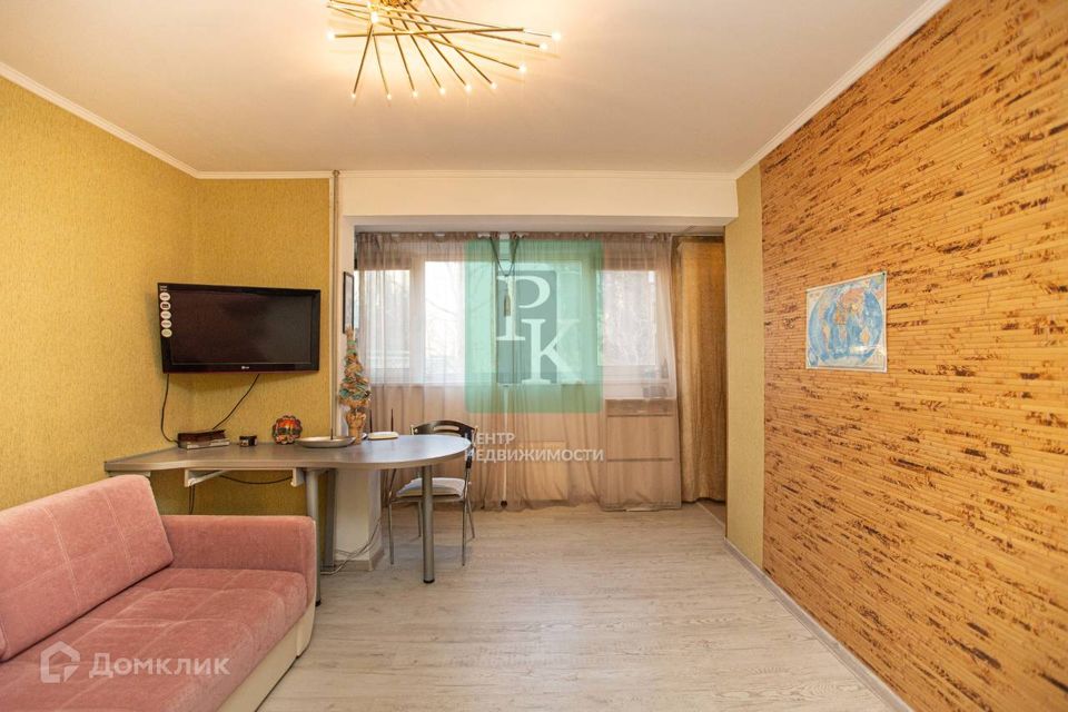 Продаётся 2-комнатная квартира, 62.6 м²