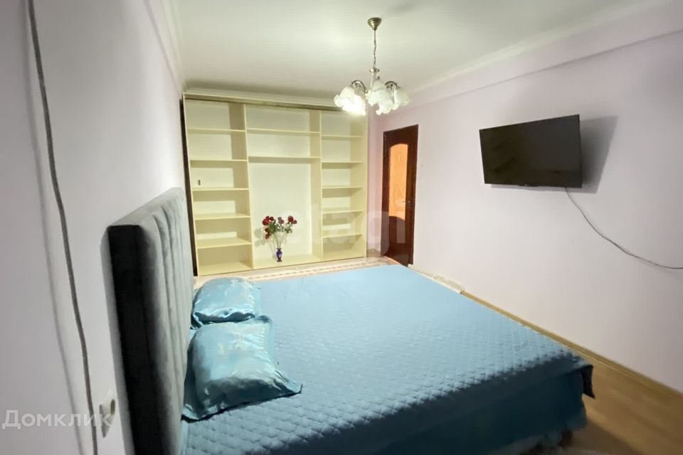 Продаётся 2-комнатная квартира, 72 м²