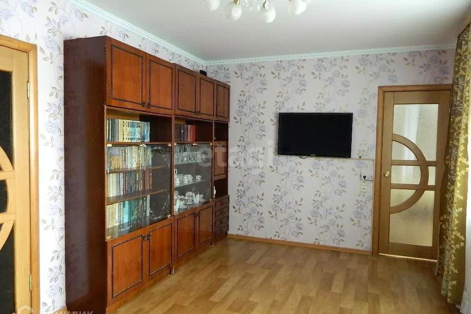 Продаётся 3-комнатная квартира, 64.4 м²