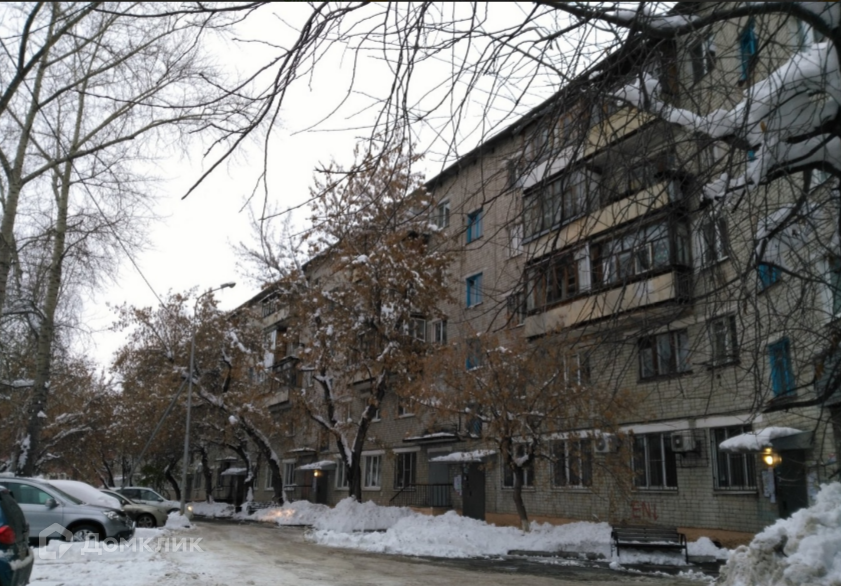 Продаётся 3-комнатная квартира, 49.1 м²