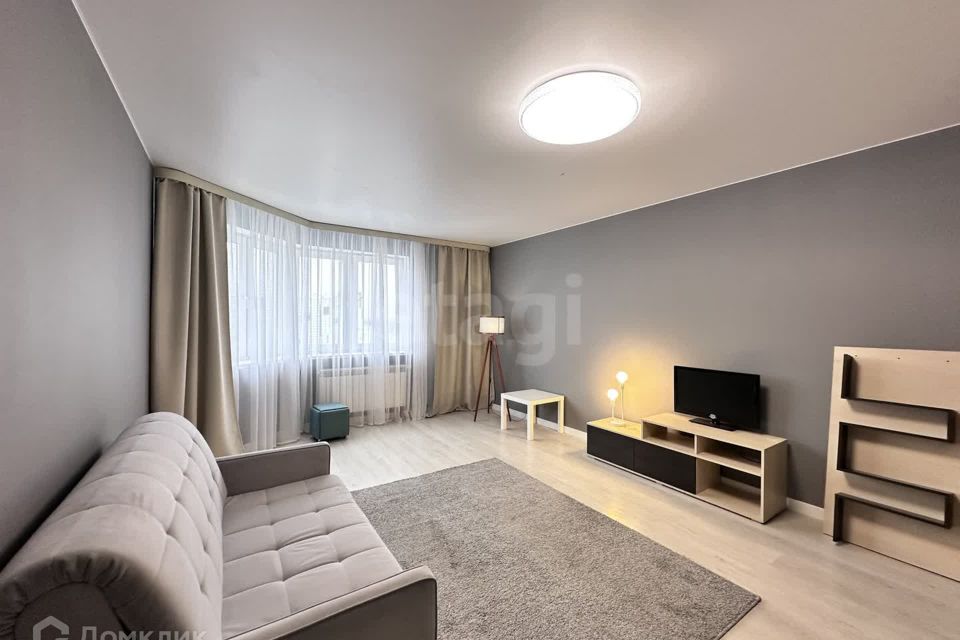 Продаётся 2-комнатная квартира, 69.2 м²