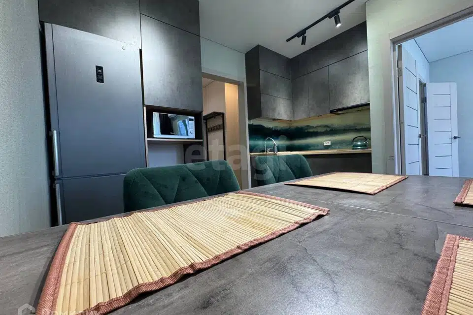 Продаётся 1-комнатная квартира, 40.8 м²