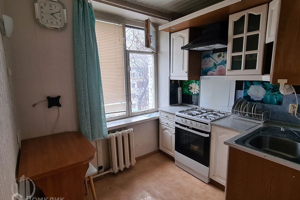 Продаётся 3-комнатная квартира, 58.3 м²