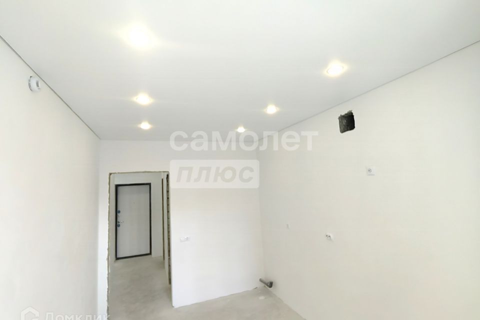 Продаётся 1-комнатная квартира, 40.4 м²