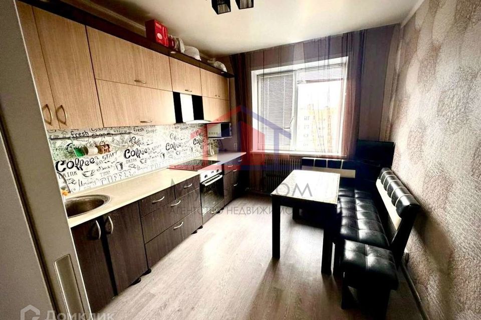 Продаётся 4-комнатная квартира, 70 м²