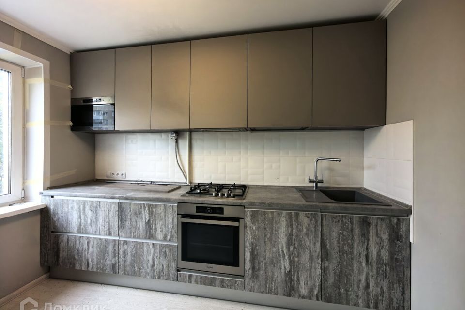Продаётся 3-комнатная квартира, 69.5 м²