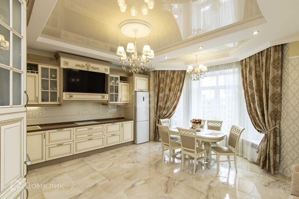 Продаётся 2-комнатная квартира, 89.5 м²