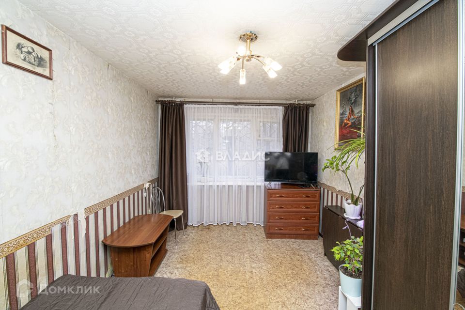 Продаётся 3-комнатная квартира, 56.4 м²