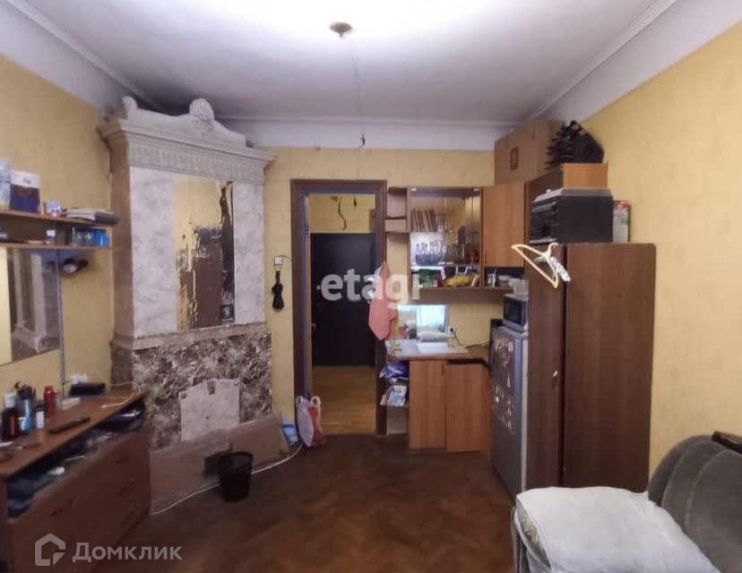 Продаётся комната в 5-комн. квартире, 17 м²