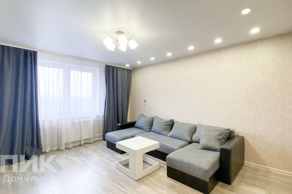 Сдаётся 2-комнатная квартира, 56.6 м²