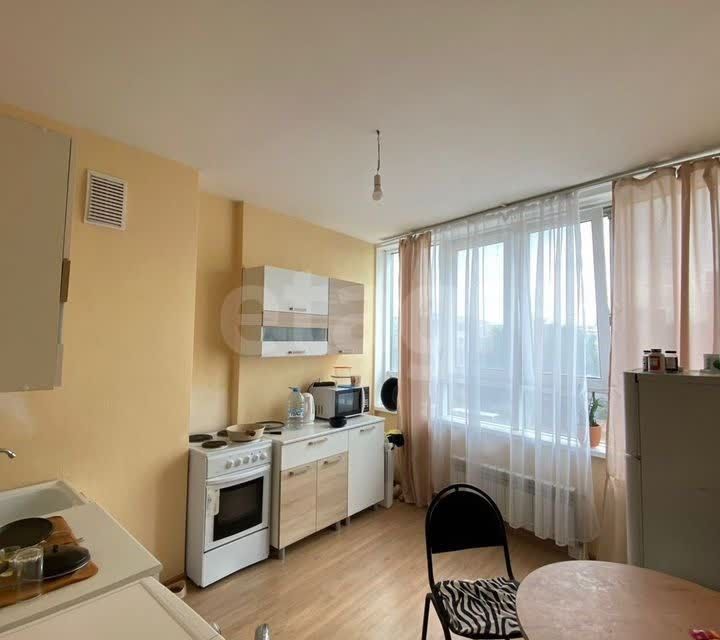 Продаётся 1-комнатная квартира, 37 м²