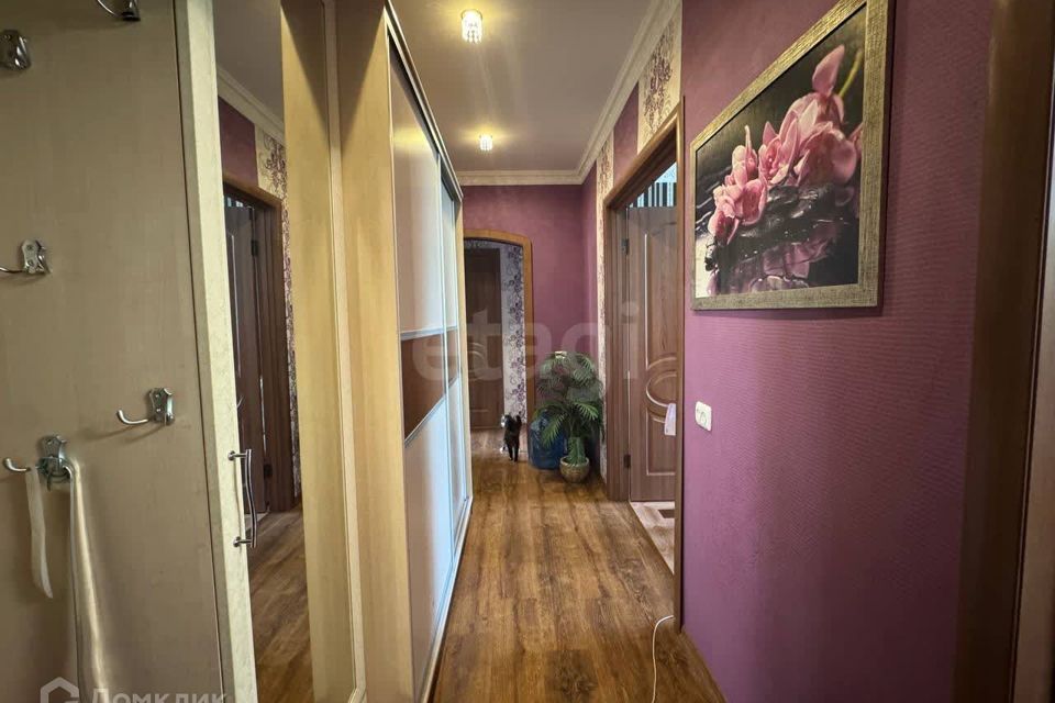 Продаётся 3-комнатная квартира, 61.8 м²