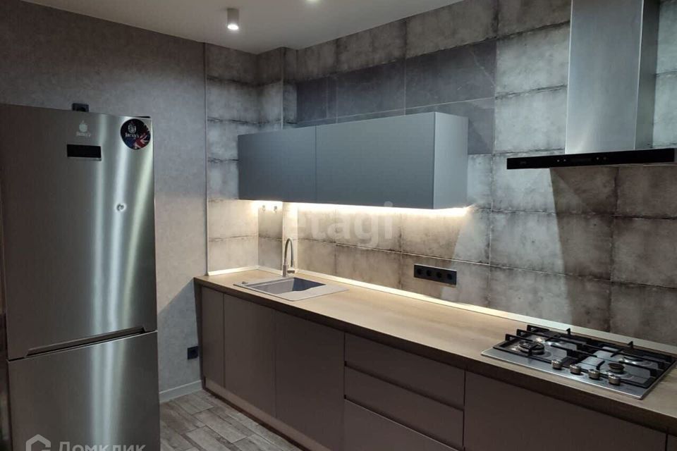 Продаётся 2-комнатная квартира, 64.2 м²
