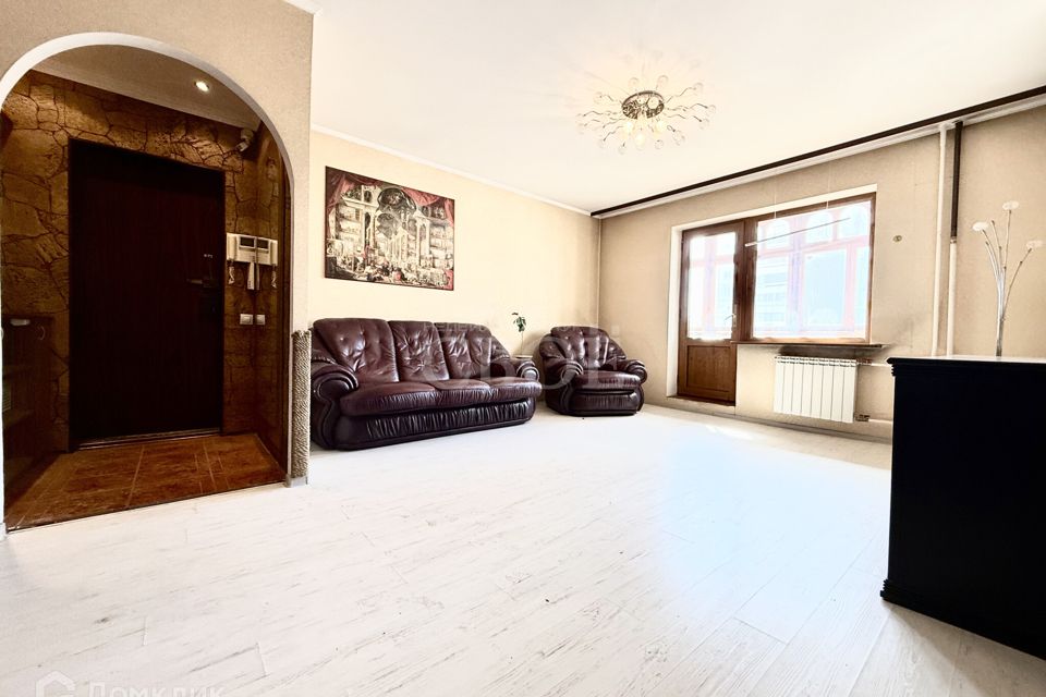 Продаётся 3-комнатная квартира, 77.8 м²