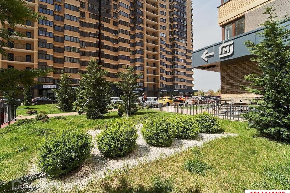 Продаётся 1-комнатная квартира, 42.5 м²