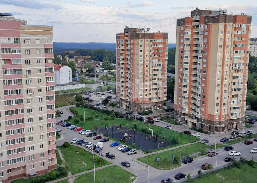Продаётся 1-комнатная квартира, 43.6 м²