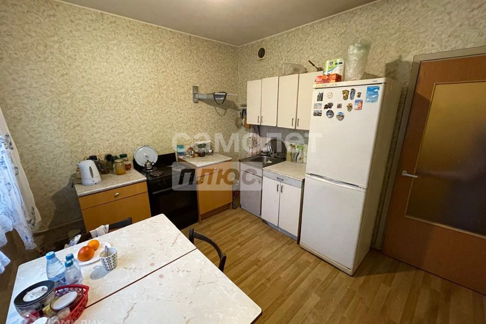 Продаётся 2-комнатная квартира, 58 м²