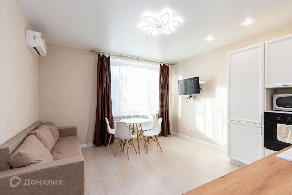 Продаётся 1-комнатная квартира, 38.8 м²