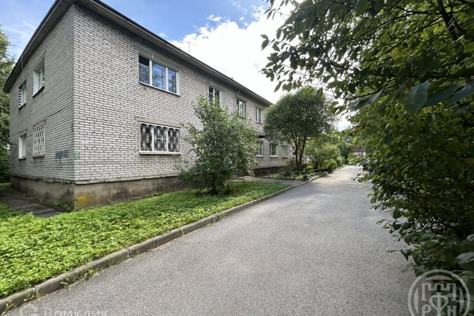 Продаётся 2-комнатная квартира, 40.5 м²