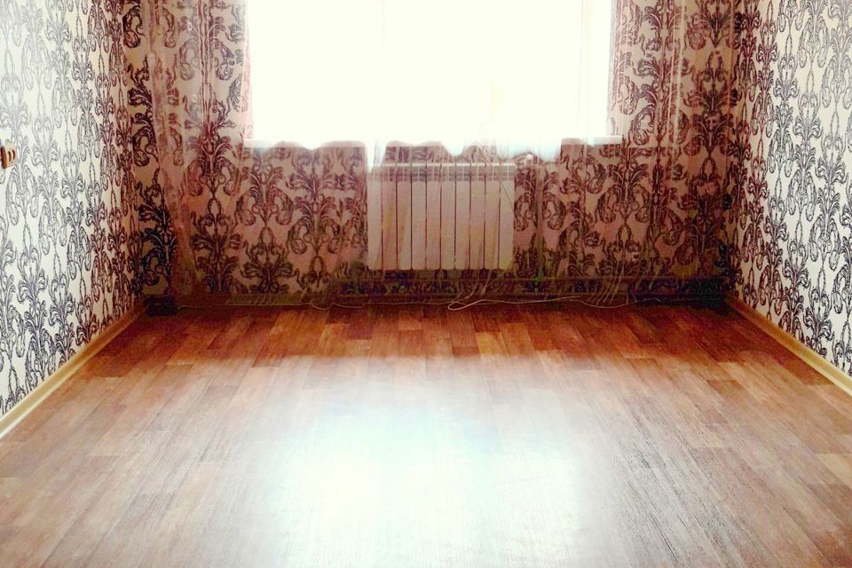 Продаётся 1-комнатная квартира, 37.4 м²