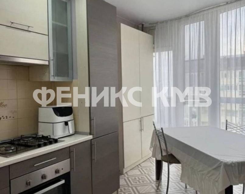Продаётся 2-комнатная квартира, 61.5 м²