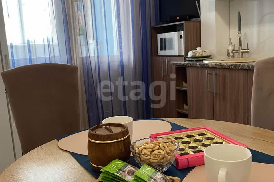 Продаётся 2-комнатная квартира, 62 м²
