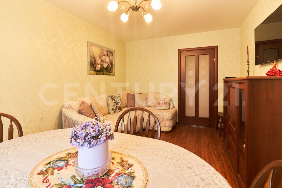 Продаётся 4-комнатная квартира, 89.2 м²