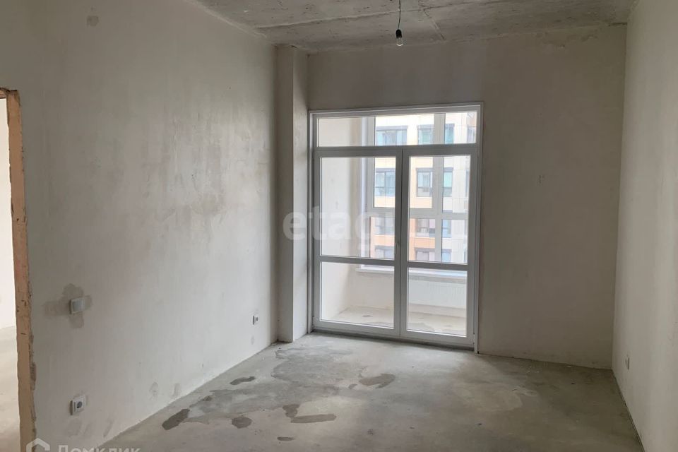 Продаётся 1-комнатная квартира, 42.4 м²