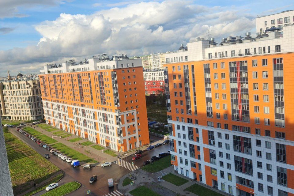 Продаётся 2-комнатная квартира, 67.4 м²