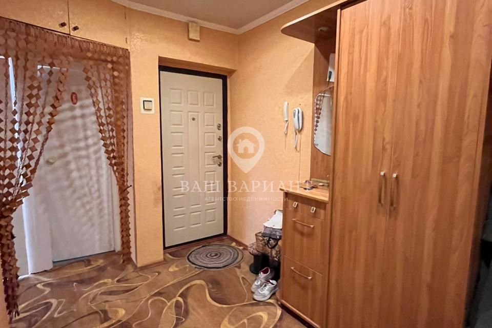 Продаётся 3-комнатная квартира, 58 м²
