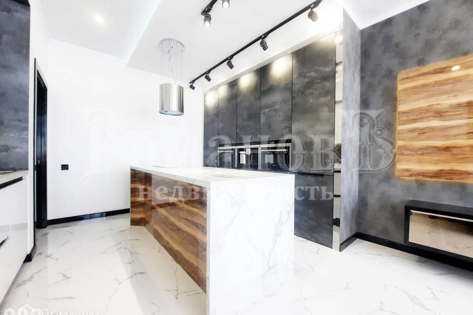 Продаётся 2-комнатная квартира, 60 м²