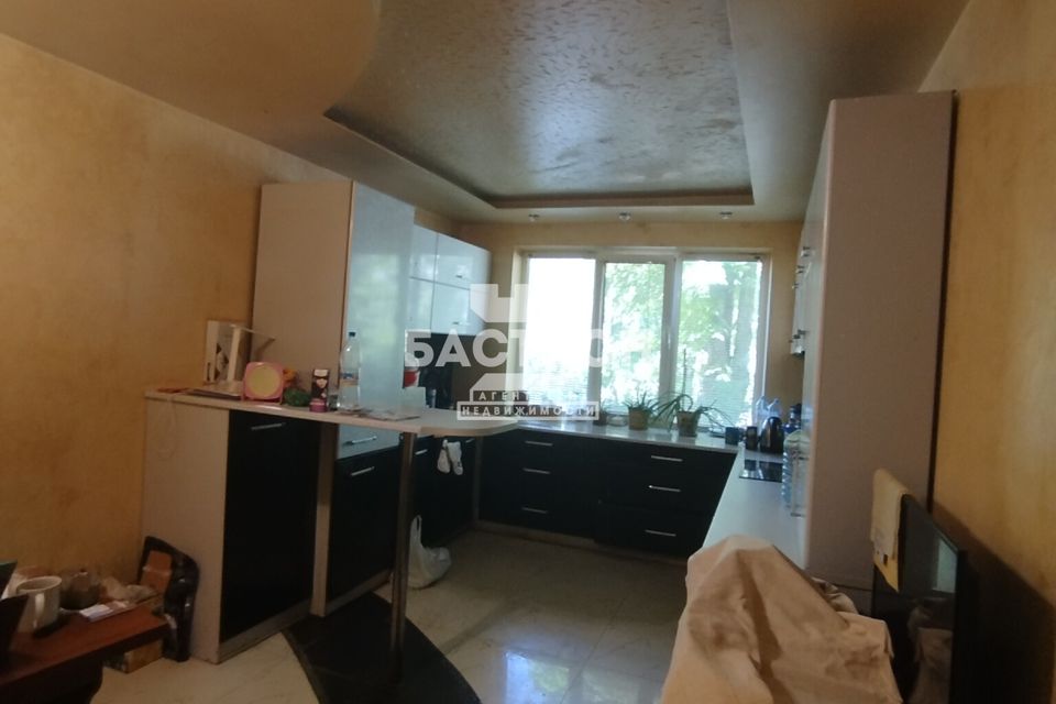 Продаётся 2-комнатная квартира, 54.2 м²