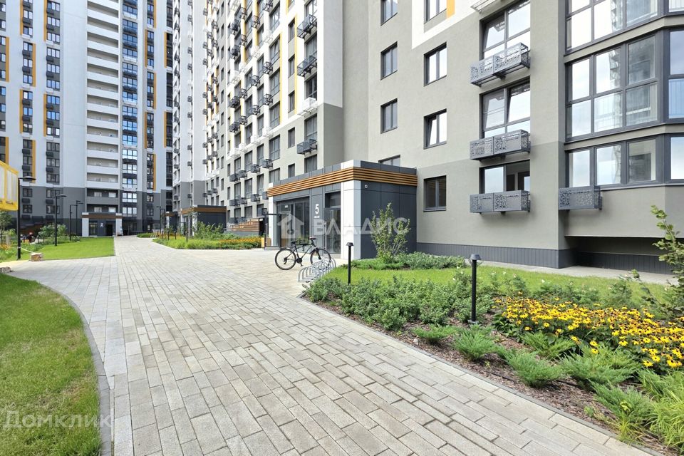 Продаётся 1-комнатная квартира, 37.9 м²