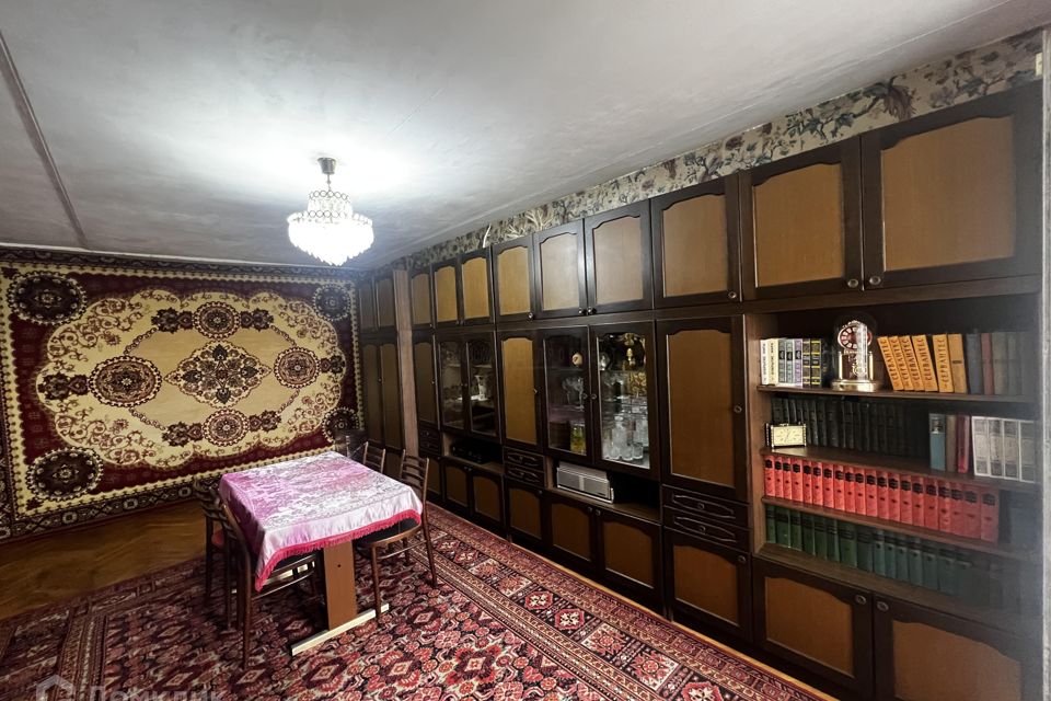 Продаётся 2-комнатная квартира, 54.8 м²