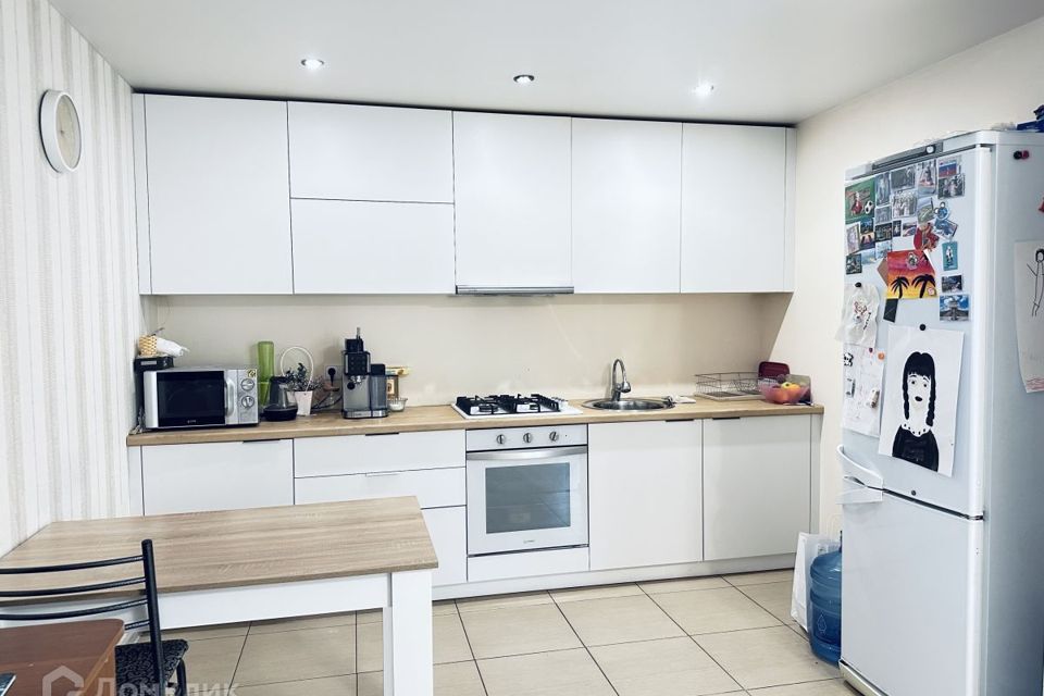 Продаётся 2-комнатная квартира, 53.5 м²
