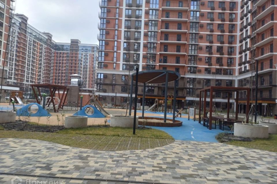 Продаётся 2-комнатная квартира, 61 м²