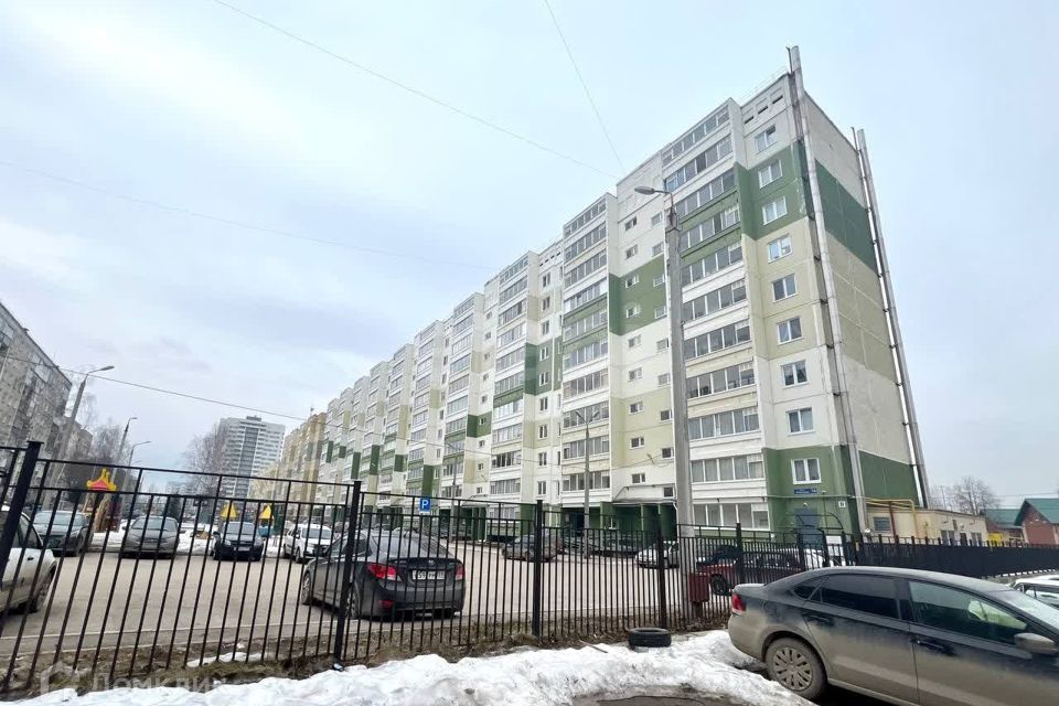 Продаётся 1-комнатная квартира, 37.6 м²