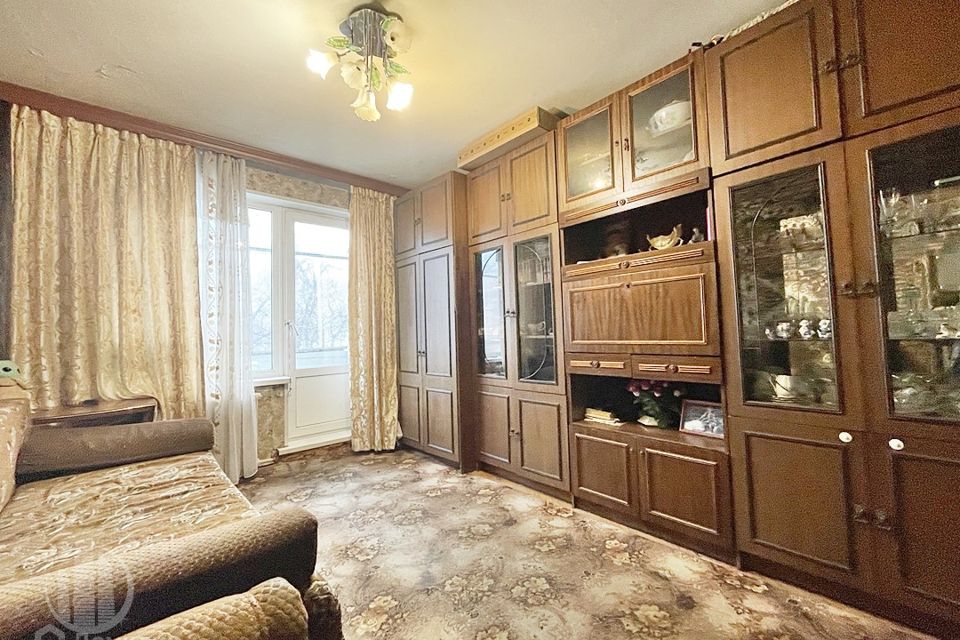 Продаётся 2-комнатная квартира, 42.2 м²