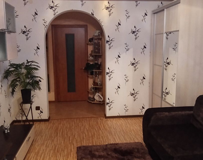 Продаётся 3-комнатная квартира, 62 м²